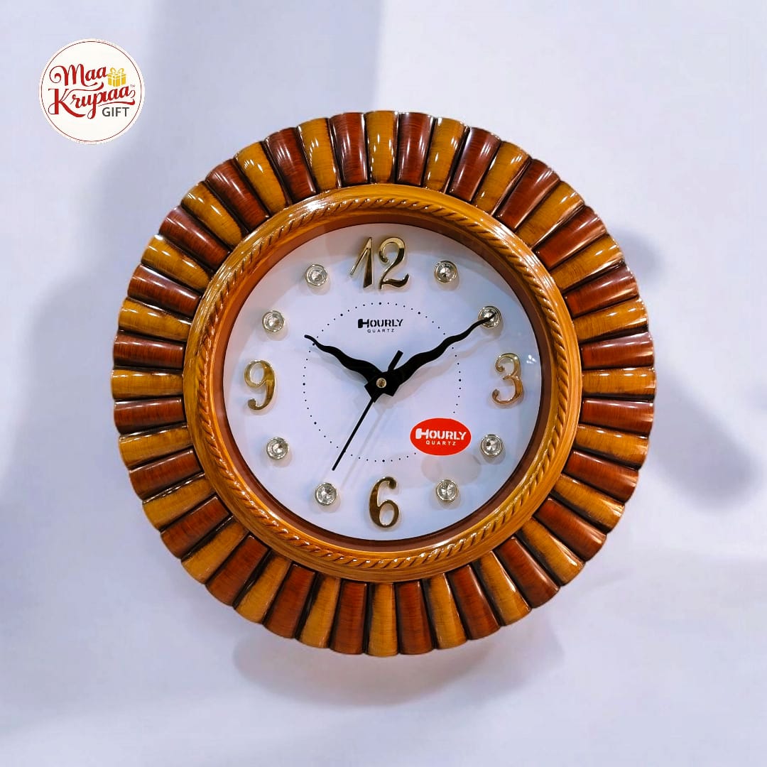 UNIQUE LIGHT AND DARK BROWN SHADED ROUND SHAPE HOURLY QUARTZ WALL CLOCK 802