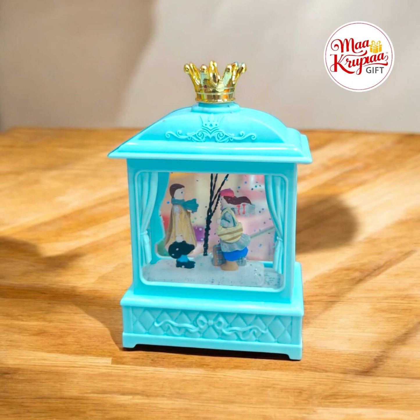 PREMIUM LOVE COUPLE GLASS SHOWPIECE WITH CROWN L50