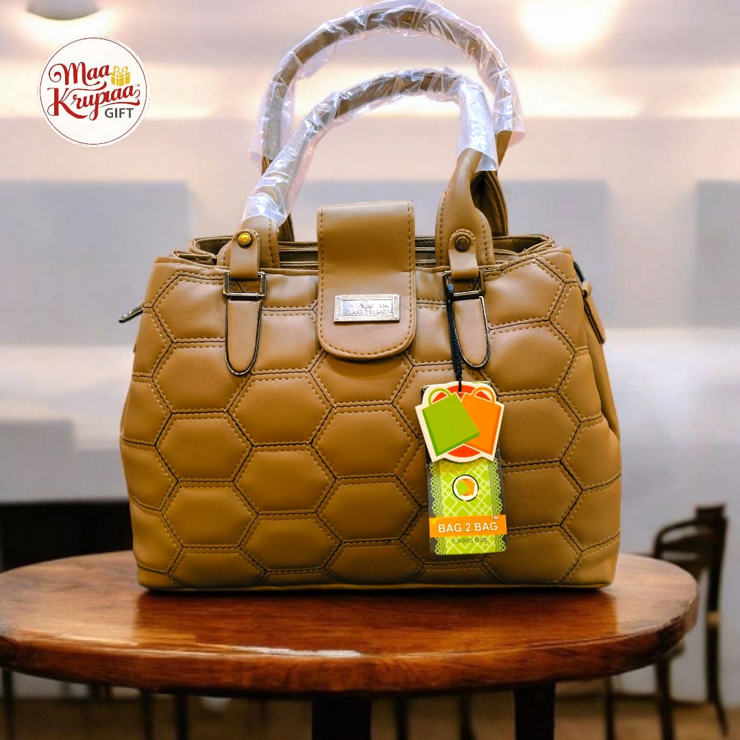 BEAUTIFUL WOMENS LEATHER SIDE PURSE 1328