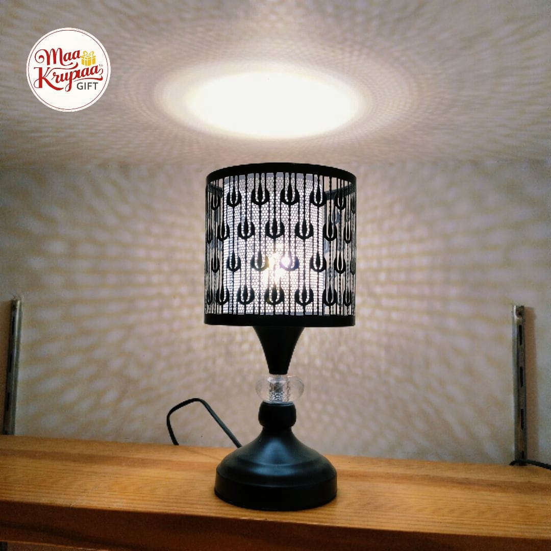 ATTRACTIVE VINTAGE LOOK BLACK COLOUR STEEL BODY 3 COLOUR LIGHT NIGHT LEMP 0122