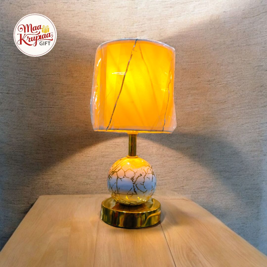 UNIQUE WHITE AND GOLDEN COLOUR NIGHT LEMP WITH 3 COLOUR LIGHT BULB 5588