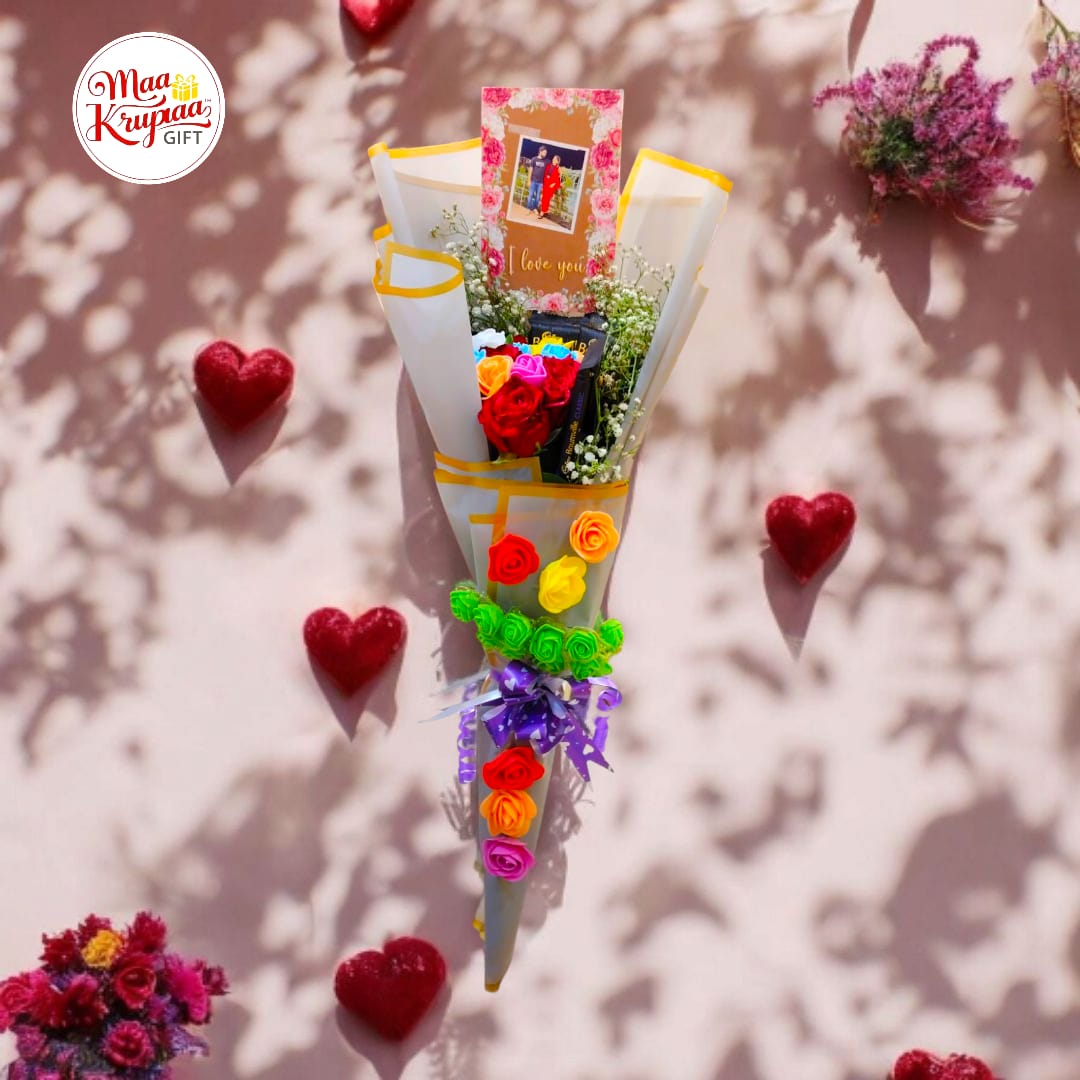 LOVE BLOOM CHOCOLATE AND FLOWER BOUQUET WITH CARD