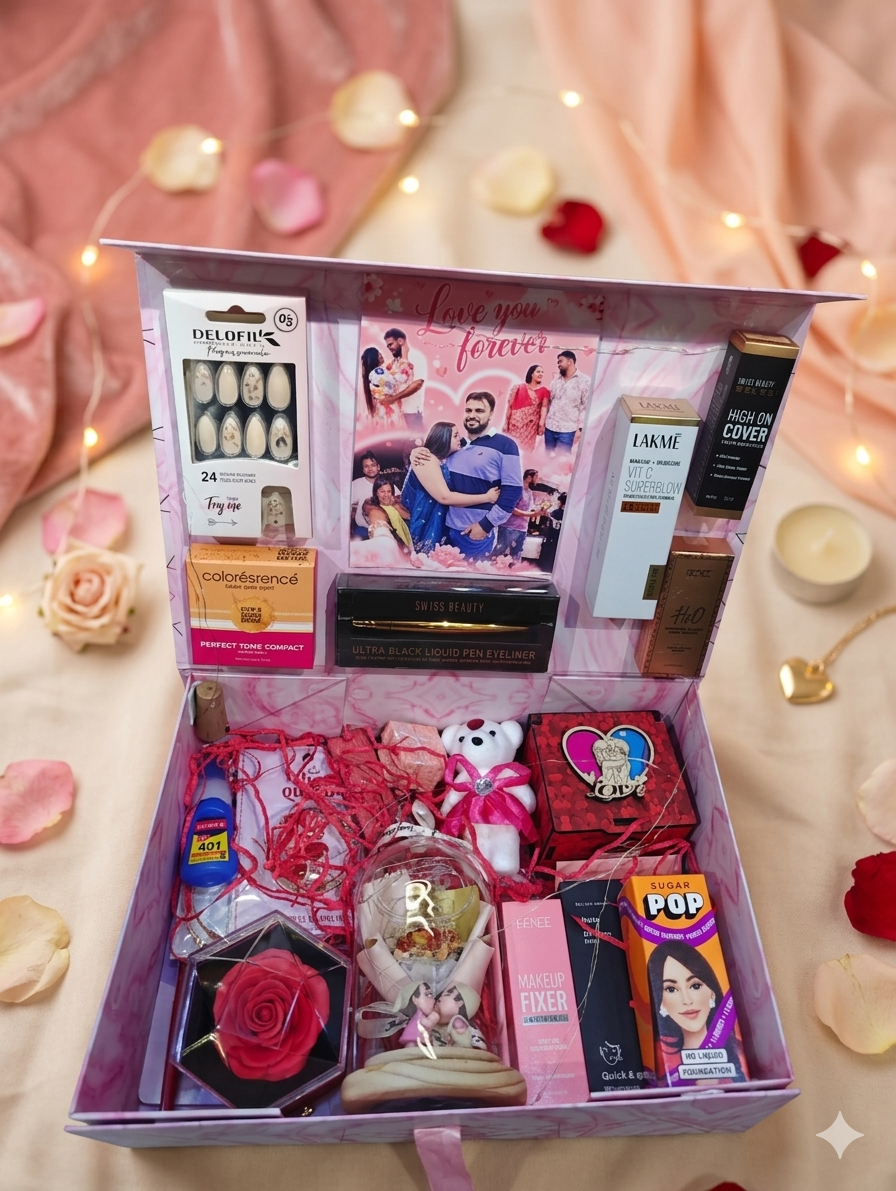 COSMETIC LOVE HAMPER BOX