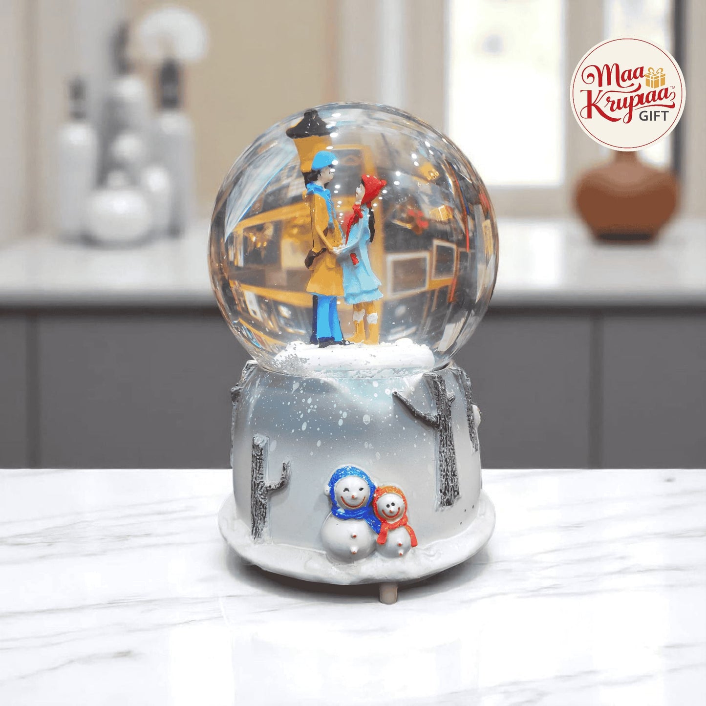 ROMANTIC COUPLE SNOW GLOBE LV1450 L7