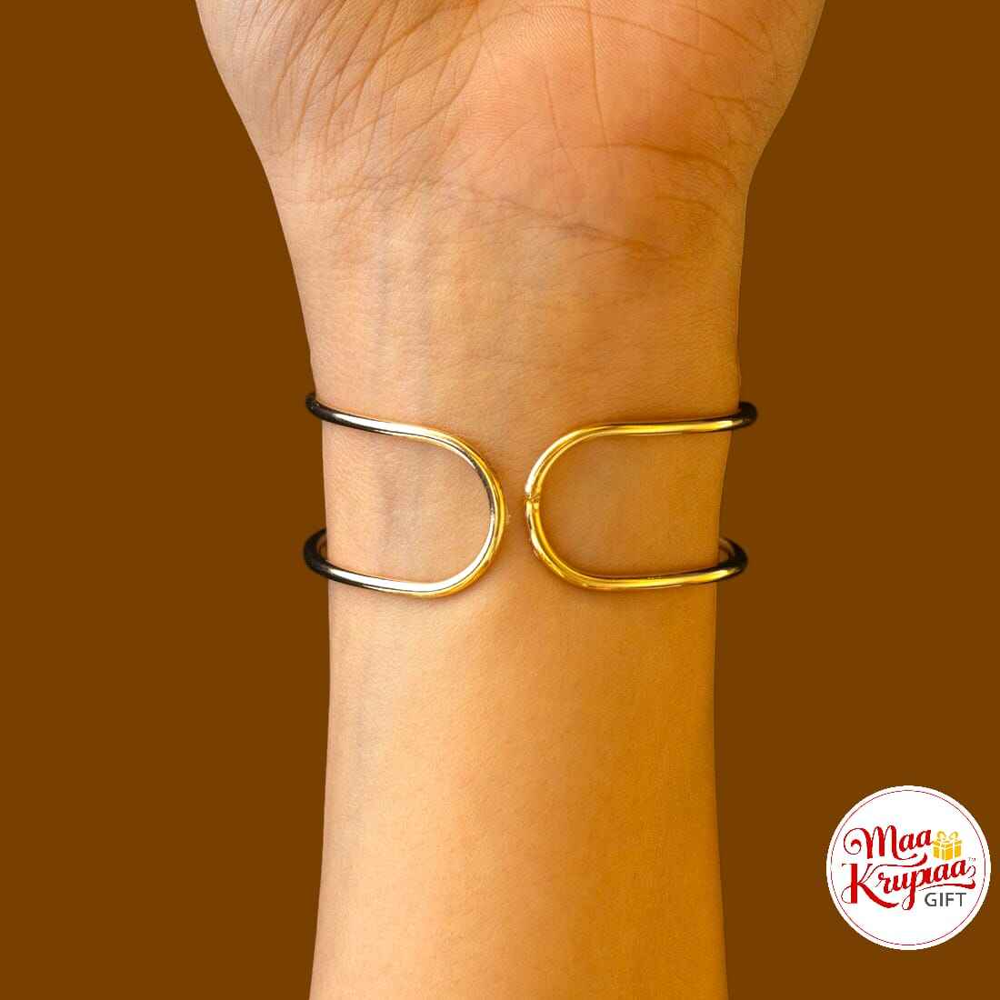 GOLDEN HEART SHAPE BRACELET 1414