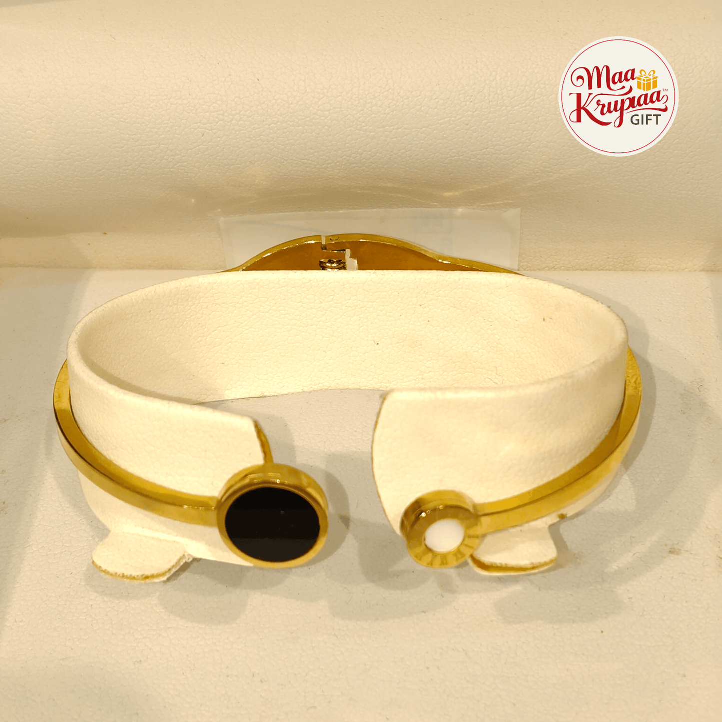 BLACK AND WHITE ROUND DUAL TONE BANGLE 1252 J16