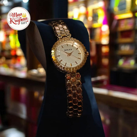 PREMIUM GOLD COLOUR CHAIN WITH WHITE COLOUR DIAL ROLEX LADIES WATCH 739