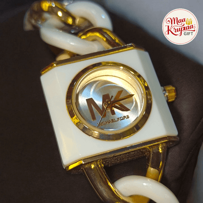 PREMIUM WHITE AND GOLD COLOUR CHAIN WITH UNIQUE SQUARE DIAL MICHAEL KORS LADIES WATCH 738