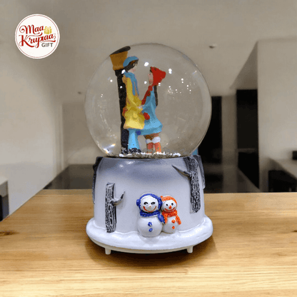 LOVE COUPLE LIGHT AND MUSIC GLASS SHOWPIECE L3