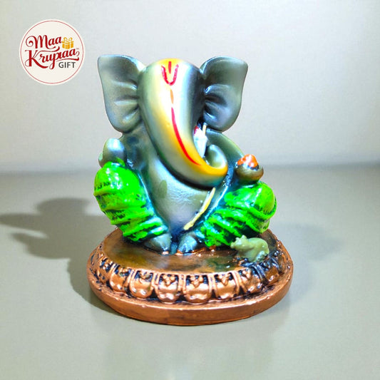 GREEN GANESHA WITH LADDU PREMIUM IDOL W145