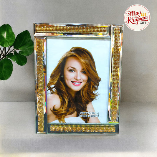 CRYSTAL DIAMOND PHOTO FRAME – GOLD STUDDED BORDER 1007