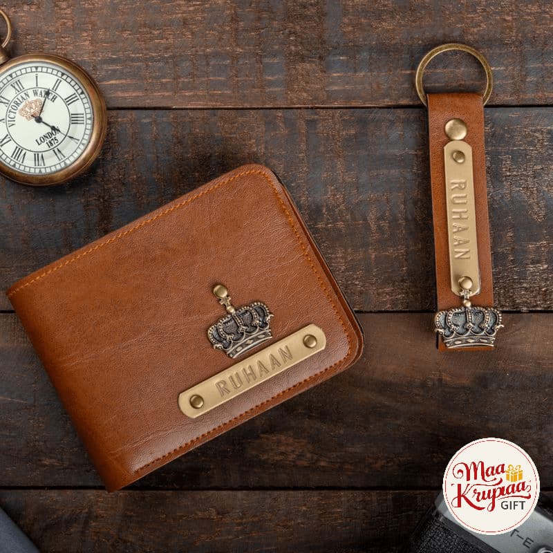CUSTOMISE NAME WALLET IN KITCHEN P5