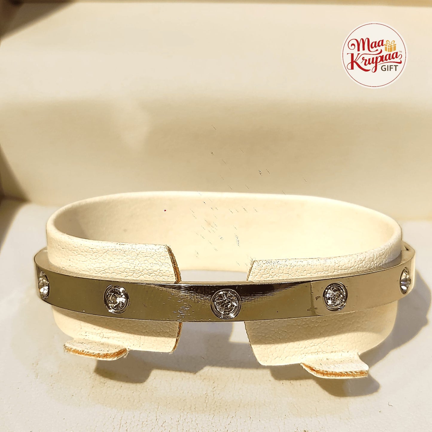 ELEGANT CIRCLE GEM BRACELET 1252 J6